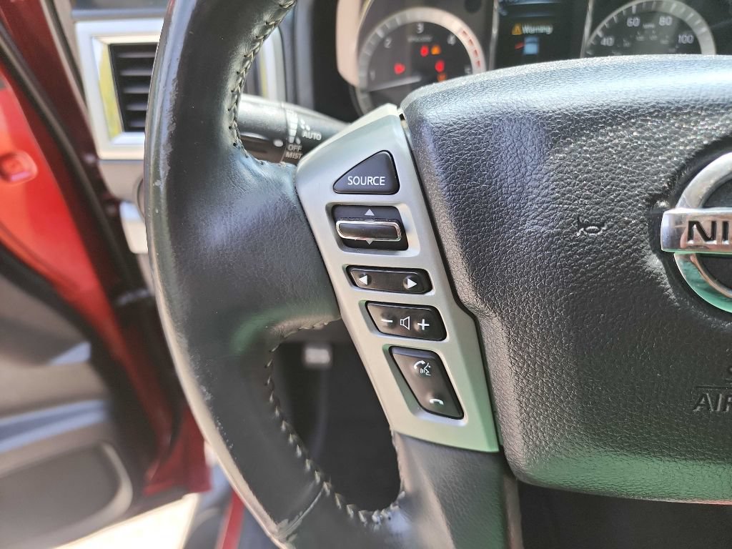 Used 2017 Nissan Titan PRO-4X AWD/4WD image 20