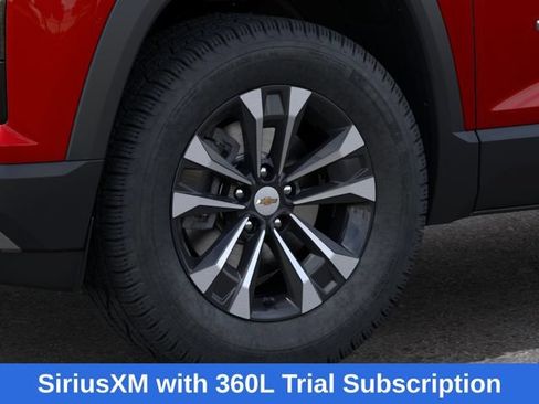New 2027 Chevrolet Equinox LT w/ Convenience Package II FWD image 10