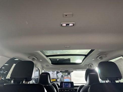 New 2025 Lincoln Aviator Reserve w/ Luxury Package image 28