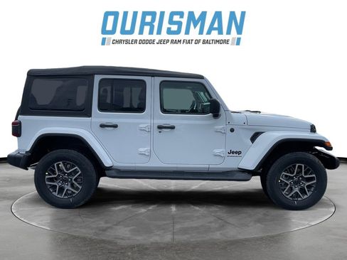 New 2026 Jeep Wrangler Sahara image 7