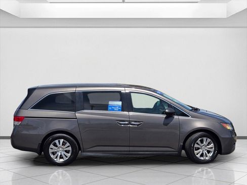 Used 2016 Honda Odyssey EX image 4