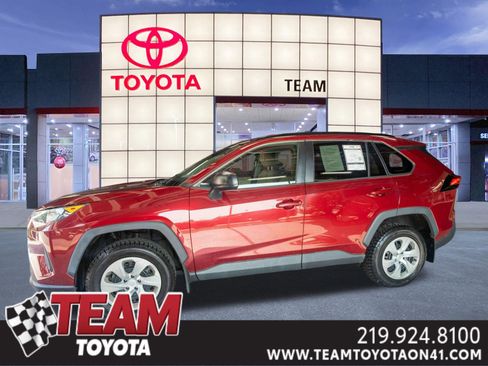 Used 2019 Toyota RAV4 LE w/ All Weather Liner Package AWD/4WD image 1