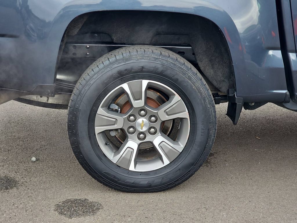 Used 2019 Chevrolet Colorado Z71 AWD/4WD image 37