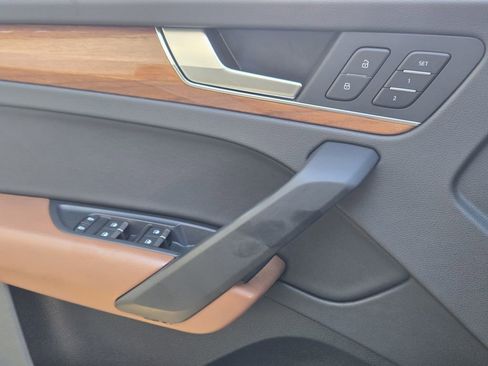 Certified 2022 Audi Q5 2.0T Premium w/ Convenience Package image 28