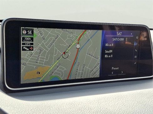 Used 2018 Lexus RX 450h AWD image 14