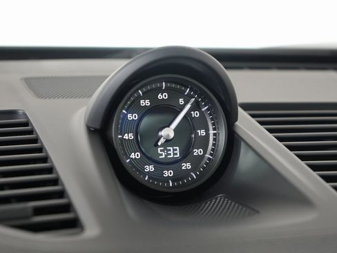 Certified 2026 Porsche 911 Carrera T image 29