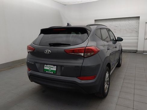 Used 2018 Hyundai Tucson SEL FWD image 9