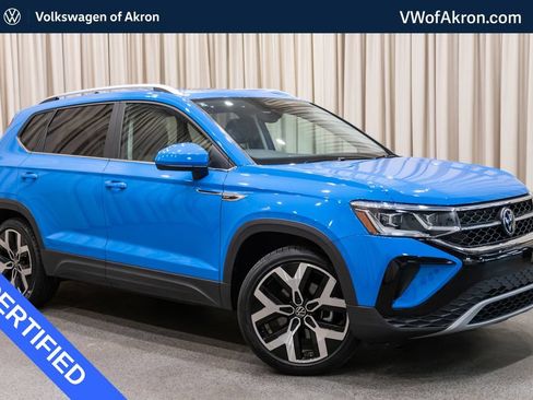 Certified 2023 Volkswagen Taos SEL AWD/4WD image 1
