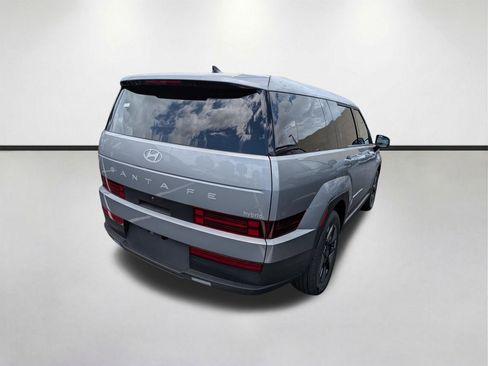New 2027 Hyundai Santa Fe SE FWD image 3