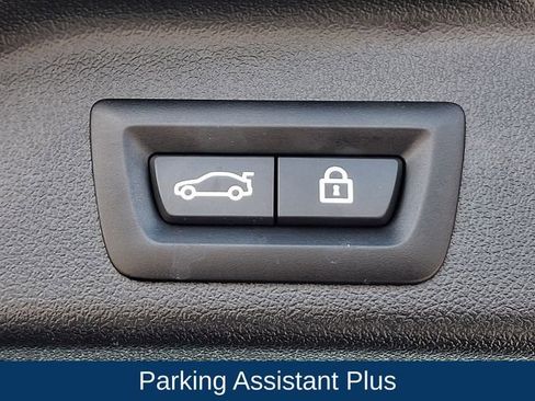 Used 2022 BMW X5 xDrive40i w/ Premium Package image 32