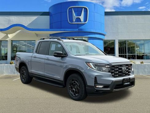 New 2025 Honda Ridgeline TrailSport+ image 1