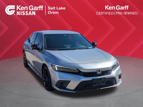 Used 2022 Honda Civic Sport image 1