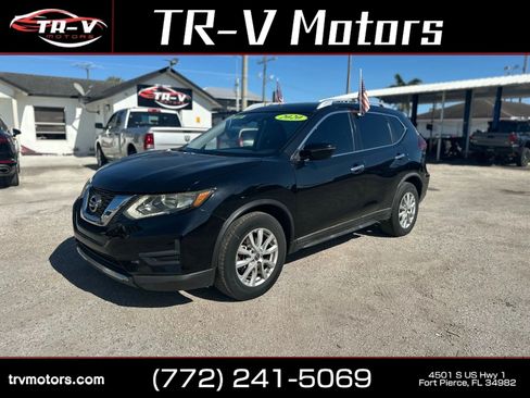 Used 2020 Nissan Rogue SV FWD image 16