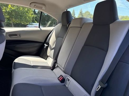 Used 2023 Toyota Corolla LE AWD/4WD image 20