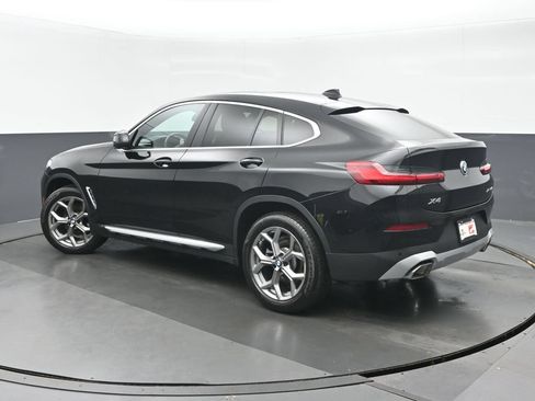 Used 2023 BMW X4 xDrive30i AWD/4WD image 5