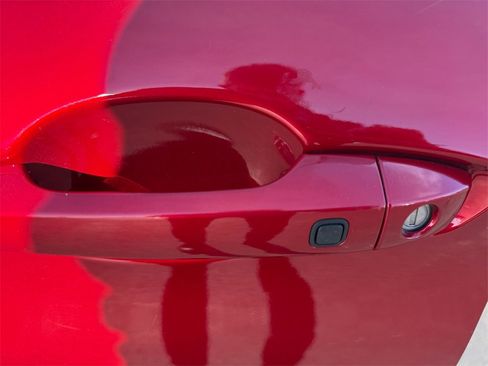 Used 2023 Mitsubishi Outlander SEL image 29