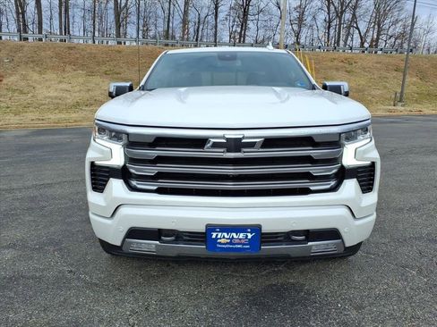 Used 2023 Chevrolet Silverado 1500 High Country w/ High Country Premium Package image 9