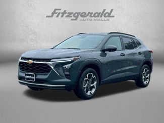 Used 2025 Chevrolet Trax LT FWD video 2