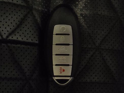 Used 2019 Nissan Murano Platinum w/ Cargo Package image 32