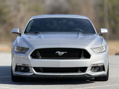 Used 2017 Ford Mustang GT image 2