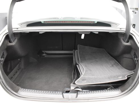 Used 2025 Mercedes-Benz E 350 4MATIC Sedan image 14