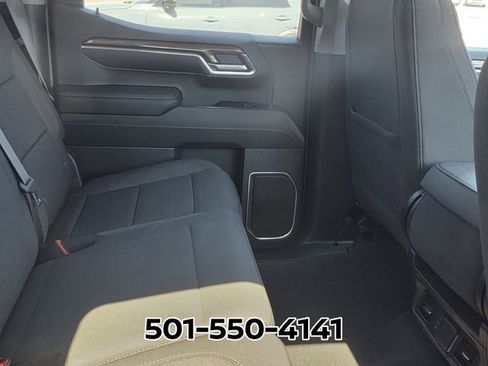 Used 2023 Chevrolet Silverado 1500 LT AWD/4WD image 10