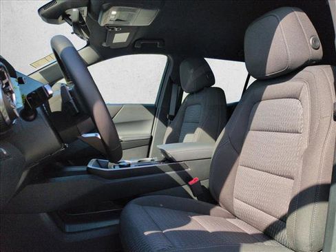New 2026 Chevrolet Equinox LT w/ Safety and Technology Package AWD/4WD image 4