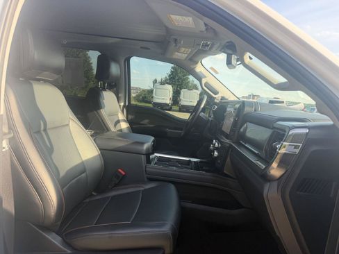 Used 2025 Ford F250 Lariat w/ Lariat Ultimate Package AWD/4WD image 24