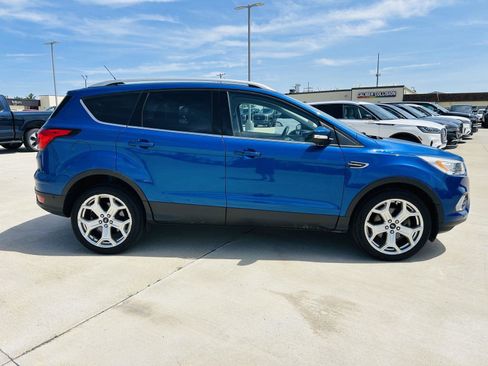 Used 2019 Ford Escape Titanium FWD image 36