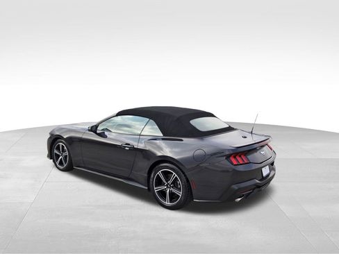 Used 2024 Ford Mustang Premium image 3