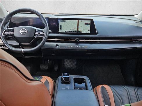Used 2024 Nissan Ariya FWD image 18