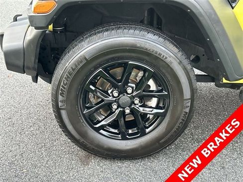 Certified 2023 Jeep Wrangler Unlimited Sport image 10