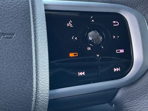 New 2026 Nissan Armada SL image 32