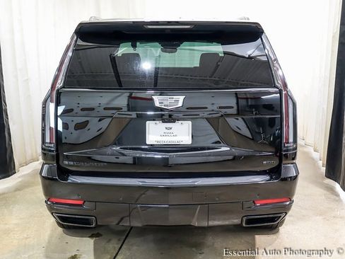 Certified 2026 Cadillac Escalade Sport w/ LPO, ONYX Package image 5