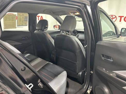 Used 2021 Nissan Kicks SR image 15