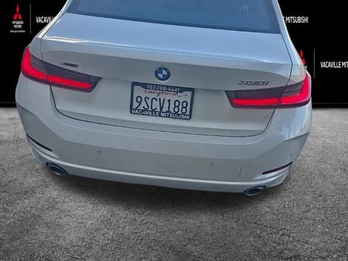 Used 2025 BMW 330i xDrive Sedan AWD/4WD image 4