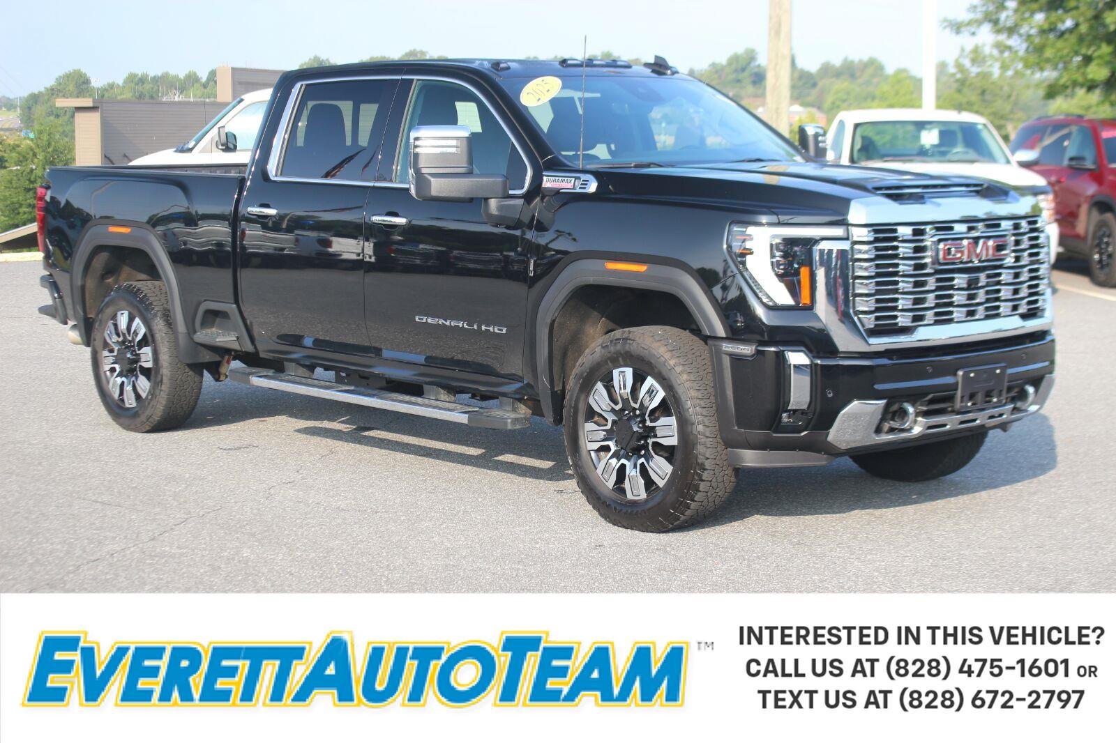 Used 2025 GMC Sierra 2500 Denali w/ Denali Reserve Package AWD/4WD image 1