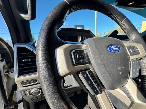 Used 2022 Ford F350 Lariat w/ Lariat Ultimate Package image 20