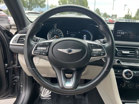 Used 2023 Genesis G70 2.0T AWD/4WD image 33