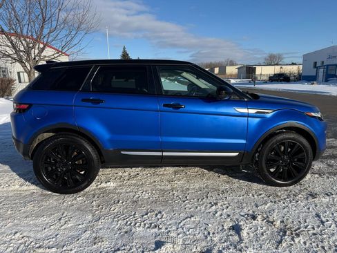 Used 2017 Land Rover Range Rover Evoque HSE image 4