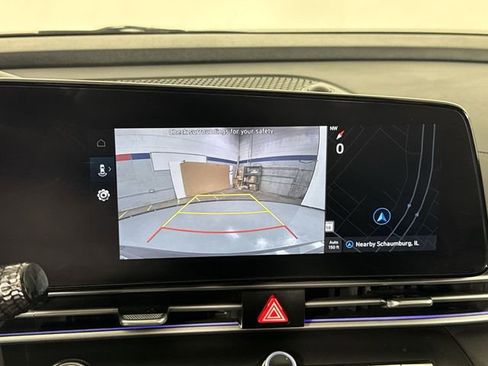 Used 2025 Hyundai Elantra SEL FWD image 8