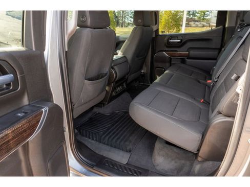 Used 2020 GMC Sierra 1500 Elevation w/ Elevation Value Package image 13