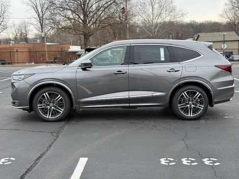 Certified 2026 Acura MDX SH-AWD w/ Advance Package image 3