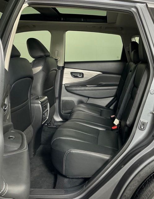 Used 2017 Nissan Murano SL w/ SL Technology Package FWD image 22