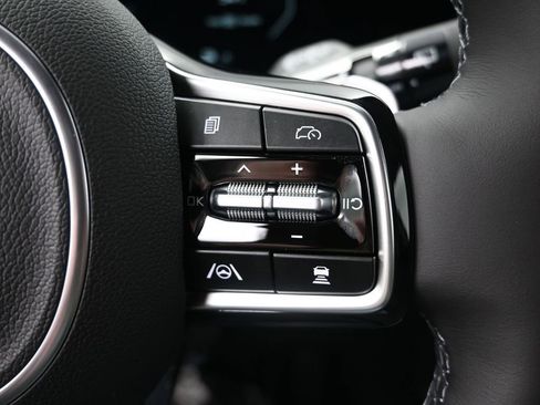 New 2026 Kia Carnival SX Prestige image 28