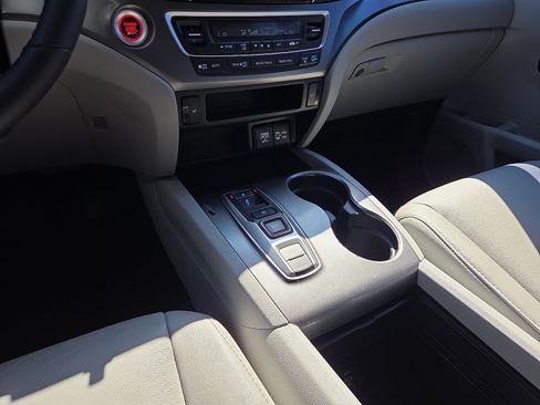 Used 2022 Honda Pilot EX-L image 25
