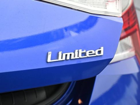 Used 2023 Hyundai Elantra Limited FWD image 37
