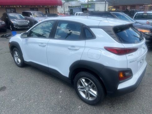 Used 2020 Hyundai Kona SE AWD/4WD image 7