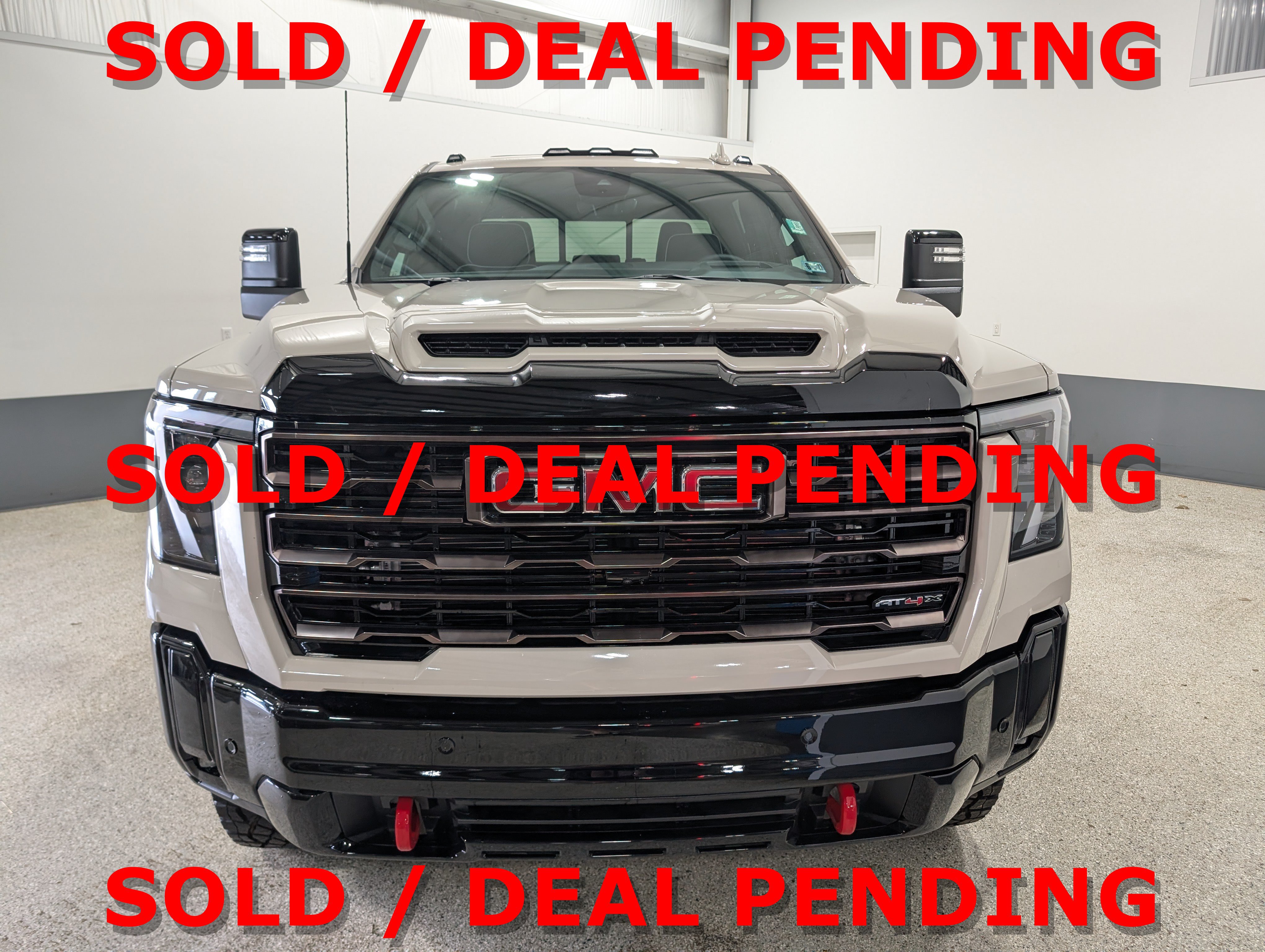 Used 2026 GMC Sierra 2500 AT4X AWD/4WD image 8