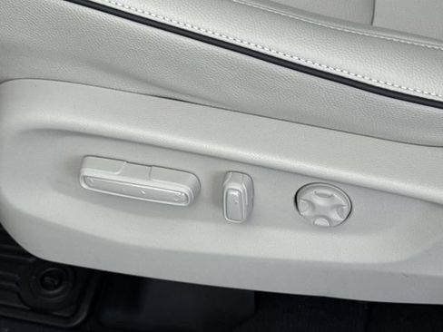New 2026 Honda Odyssey Touring image 26